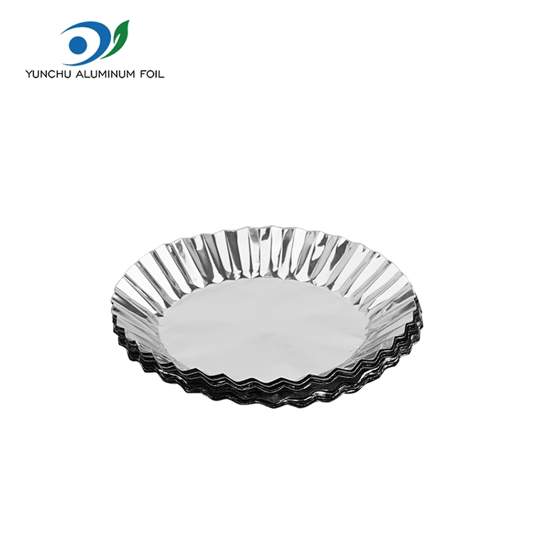 ငွေအလူမီနီယမ်သတ္တုပါးအစားအစာကွန်တိန်နာနှင့်အတူမုန့်ဖုတ်ဖုတ်သံဖြူပတ်ပတ်လည်